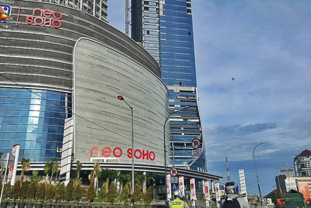 Homy 2 Bedroom Apartment Near Shopping Malls Jakarta Exterior photo