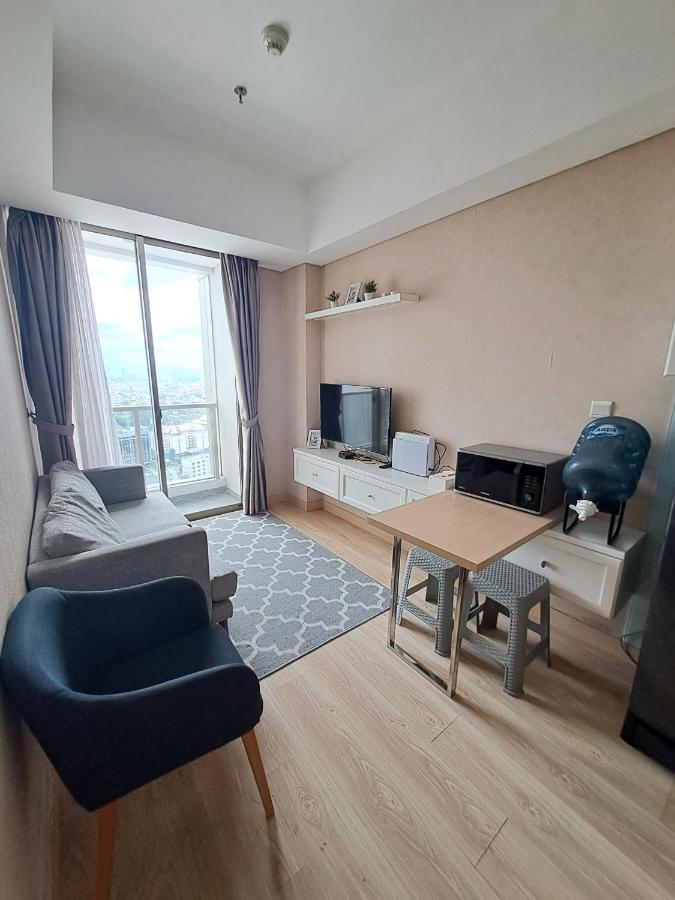 Homy 2 Bedroom Apartment Near Shopping Malls Jakarta Exterior photo